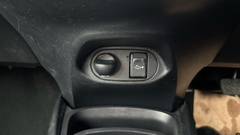 Toyota Yaris 1.5 Hybrid Icon Tech 5dr CVT Hybrid Hatchback